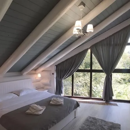 Adele * Mizhhirya (Transcarpathia)