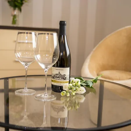 Adele Apartment