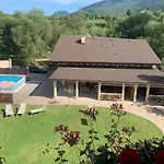 Adele Apartament Mizhhirya (Transcarpathia)